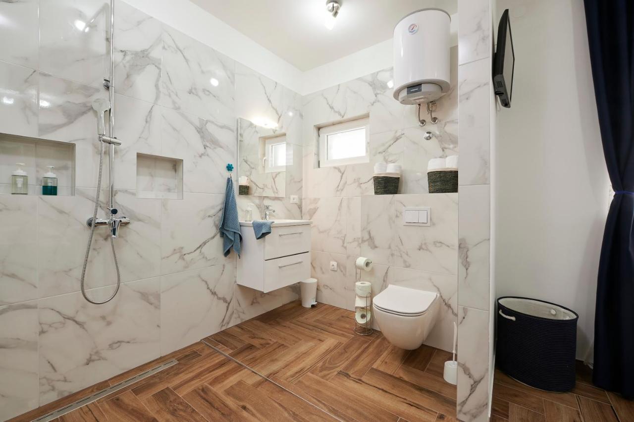 New 4* Apartman Zoa In Traù Esterno foto
