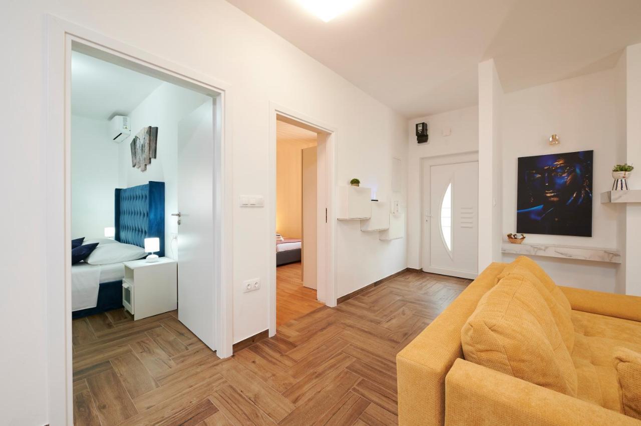 New 4* Apartman Zoa In Traù Esterno foto